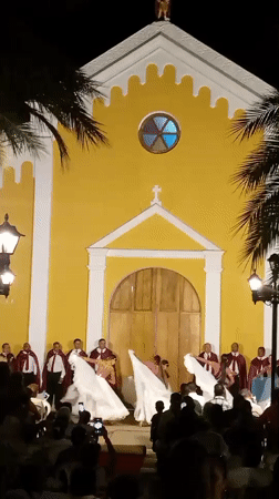 Nighttime religious celebration draws crowds, fireworks in San Juan Bautista