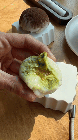 Traditional tea service with mochi desserts documented in Vladivostok