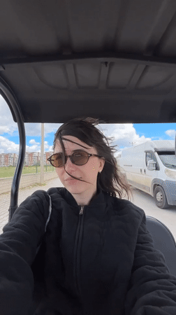 Woman in golf cart spotted in Alanya, Turkey
