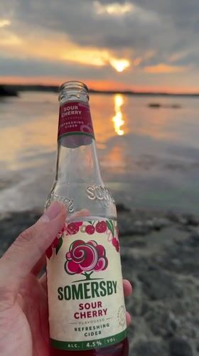 Couple shares sunset drinks and selfies at Bulgarian coast