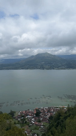 Dawn lake views captured in Kintamani, Indonesia