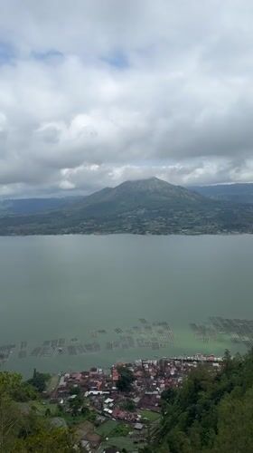 Dawn lake views captured in Kintamani, Indonesia