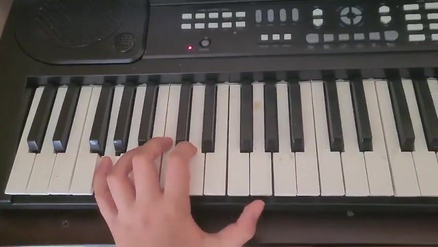 Keyboards, ukulele, and ramen on a quiet evening in Woodburn