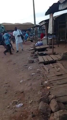 Daily street life documented in Nassarawa Nigeria market area