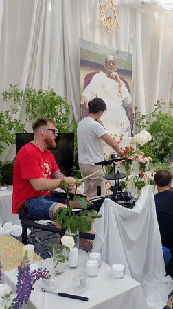 Spiritual gathering with music and yoga honors elder in Russia