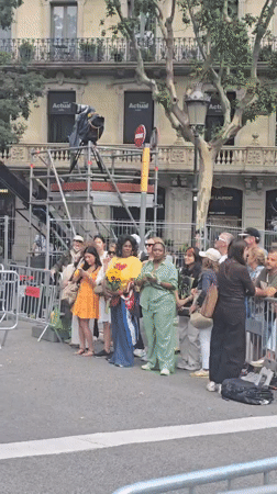 Barcelona crowds gather behind barriers for public event
