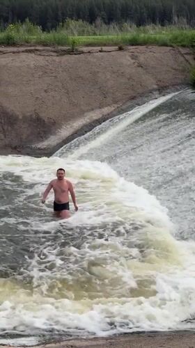 Outdoor recreation at Nizhnii Vishur dam draws ATV riders, water enthusiasts
