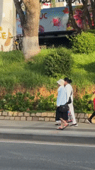 Evening tourist activity recorded around Da Lat's floral displays