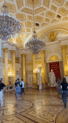 Art exhibition draws visitors to Moscow's ornate Tsaritsyno Palace