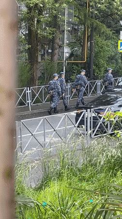 Ordinary moments captured across Sochi during afternoon hours