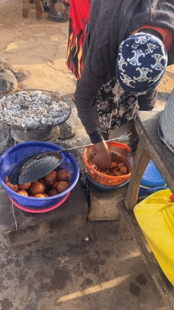 Morning street life unfolds in Gura Top, Nigeria