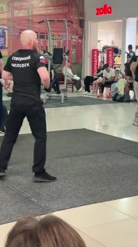 Martial arts and fitness demonstrations held at Russian shopping mall