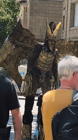 Street performers draw crowds in Barcelona's tourist areas
