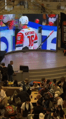 Hockey fans gather at Kazan mall to watch game