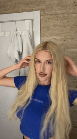 Woman in Pride Project shirt spotted in Belgrade bathroom