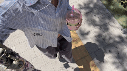 Early morning street life documented in Seoul