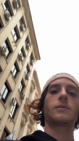 Person in pink beanie spotted on Buenos Aires street