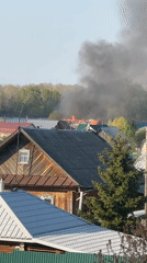 Residential fire reported in Chaikovsky, Russia with heavy smoke