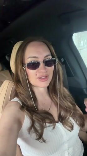 Car wash stop in Chelyabinsk, selfies and suds included