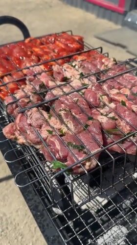Early morning barbecue session documented in Blagoveshchensk, Russia