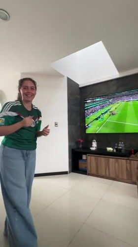 Women watch Mexico World Cup match in Tlaxcalancingo living room