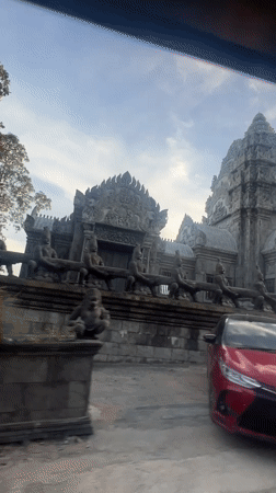 Street scenes and temple views in Ban Tai Subdistrict