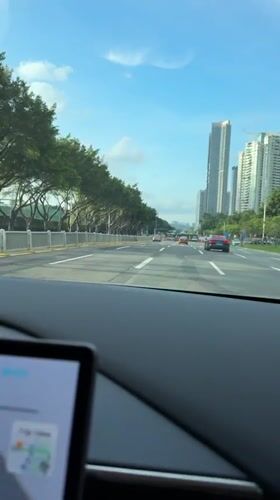 Vehicle travels through Nanshan District construction zone