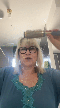 Woman's morning selfie routine documented in Chambœuf, France
