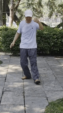 Tai chi, street sweeping, and live seafood in Qinhuangdao