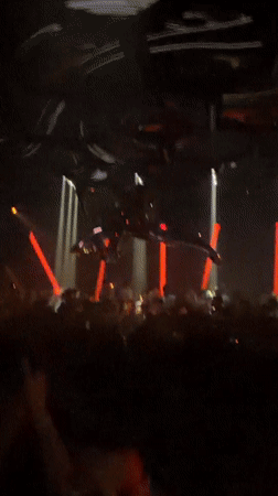 Crowded nightclub or concert venue captured in Eivissa