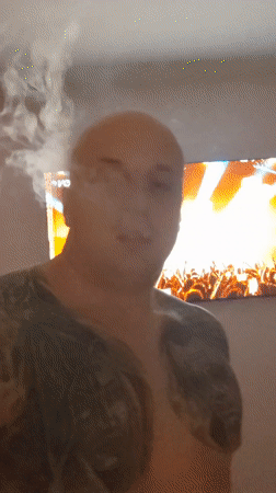 Evening domestic life and laser light show documented in Burgas