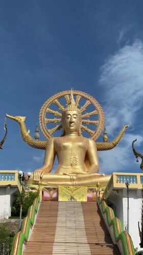 Morning at Wat Plai Laem temple, Koh Samui