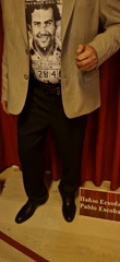 Visitor documents wax figure museum displays over 11 minutes