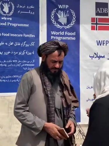 Aid distribution and family registration activities in Kandahar