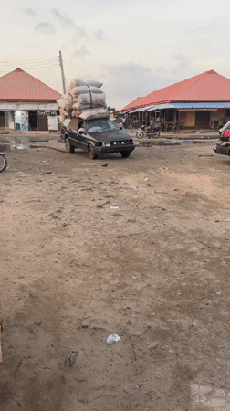 Daily market life documented in Badagry, Nigeria