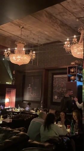 Hidden restaurant with bookcase entrance operates in Seoul