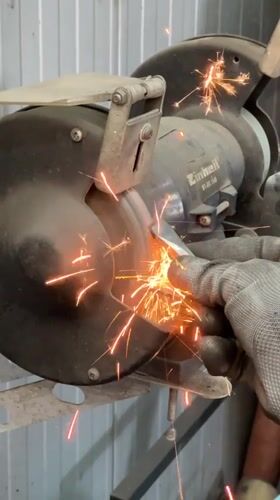 Metal grinding work observed in Montenegro workshop