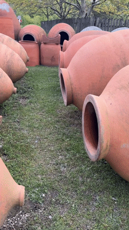 Traditional Georgian wine pottery documented in Makatubani village