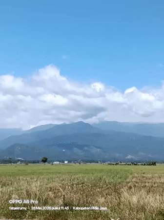 Rural Sumatra landscapes captured by witnesses early morning