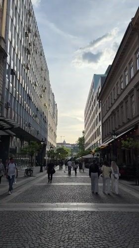 Afternoon street life captured near St. Stephen's Basilica, Budapest