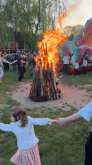 Community celebrates with bonfire gathering in Dănceni, Moldova