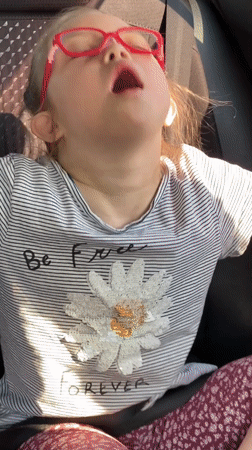 Child passenger observed during early morning car journey in Yekaterinburg