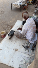 Traditional street vendors serve corn, shoes in Multan