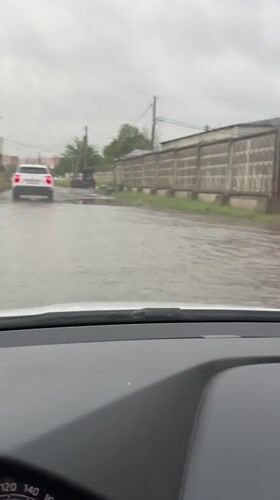 Motorist records flooded street conditions in Krasnodar, Russia