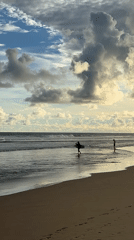 Dramatic coastal scenes documented along southern Sri Lankan beaches