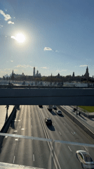 Routine afternoon scenes captured across central Moscow