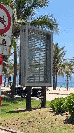 Morning scenes captured at Holiday Beach, Đà Nẵng