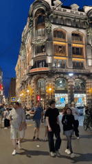 Evening photography session captures illuminated Saint Petersburg landmarks