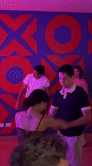 Dance party with purple lighting observed in São Paulo