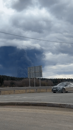 Large dark smoke plume observed near Kosoturikha, Russia